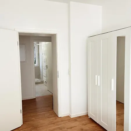 Bohnapartments Blume 77 Fur 9 Personen - 2 Balkone - Wlan - Nahe Petersberg - Domplatz * Erfurt